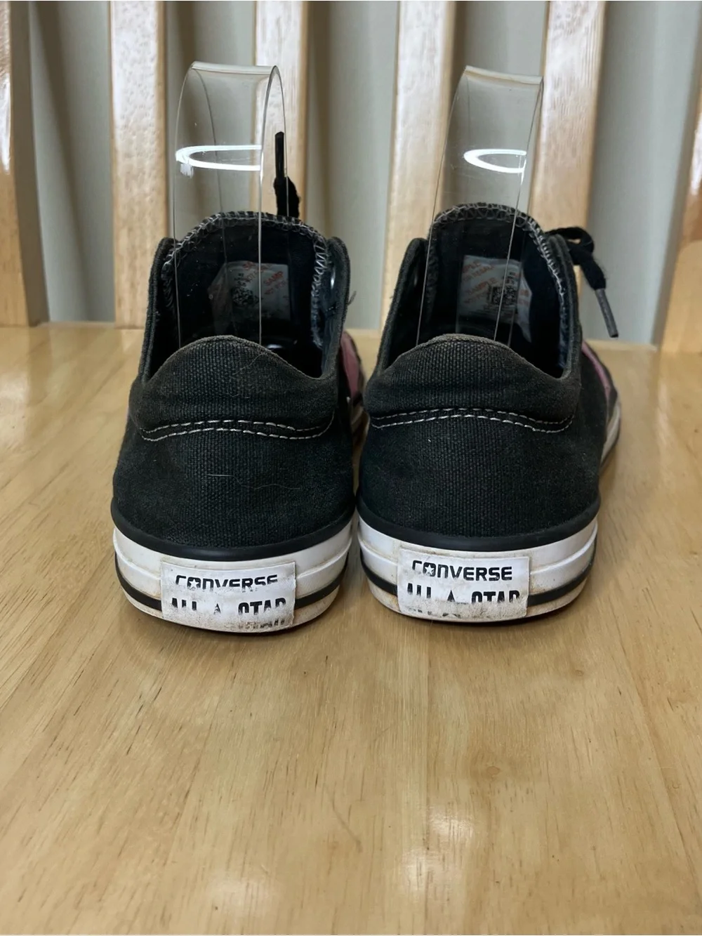 Converse girls sneakers black and pink 3.5